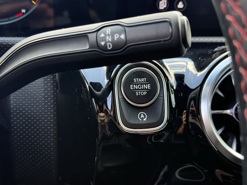 Used 2023 Mercedes-Benz CLA 250 image 24