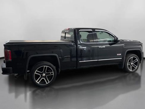 Used 2016 GMC Sierra 1500 SLE w/ All-Terrain Package AWD/4WD image 10
