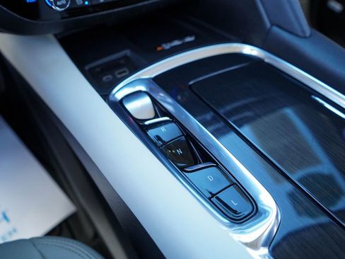 Used 2023 Buick Enclave Premium w/ Experience Buick Package image 30