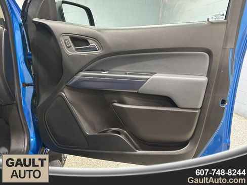 Used 2022 Chevrolet Colorado Z71 image 17