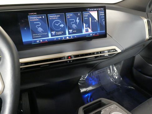 Used 2024 BMW iX xDrive50 w/ Premium Package image 50