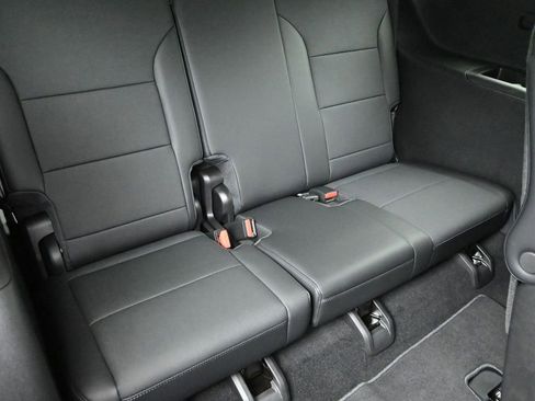 New 2026 Buick Enclave Preferred w/ Power Package image 9