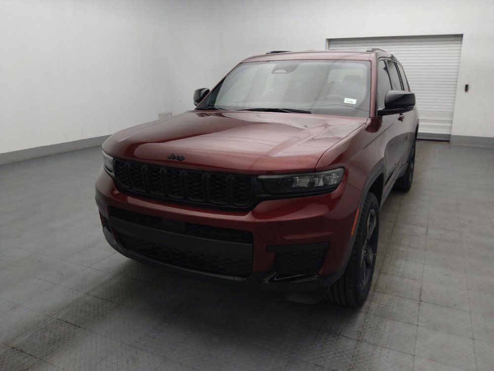 Used 2023 Jeep Grand Cherokee L Laredo RWD image 15