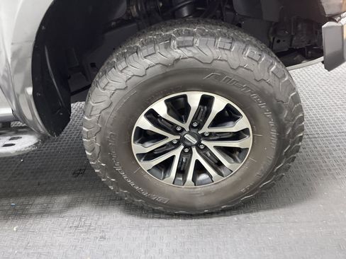 Used 2020 Ford F150 Raptor w/ Equipment Group 802A Luxury image 28