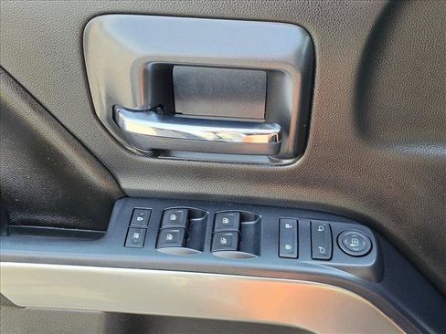 Used 2017 Chevrolet Silverado 1500 LT AWD/4WD image 24