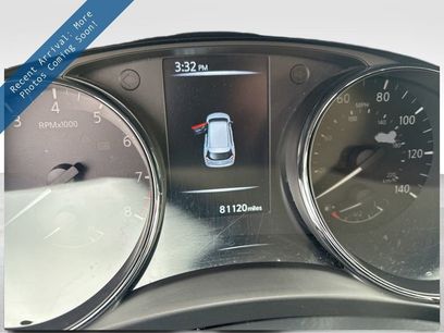 Used 2017 Nissan Rogue SL w/ SL Premium Package