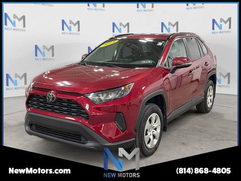 Used 2019 Toyota RAV4 LE w/ All Weather Liner Package AWD/4WD image 1