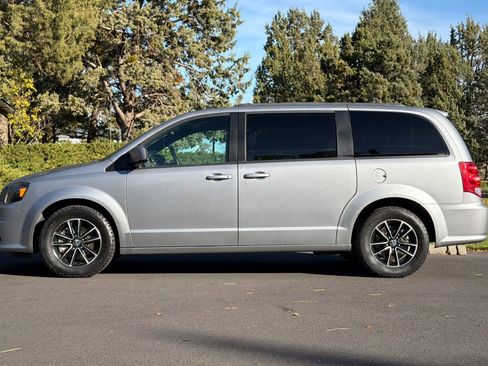 Used 2019 Dodge Grand Caravan GT image 8