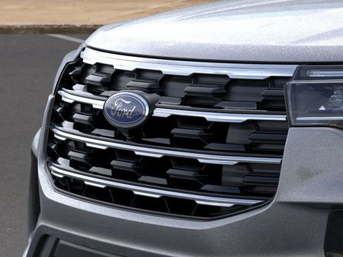 New 2026 Ford Explorer Active w/ Active Comfort Package image 17