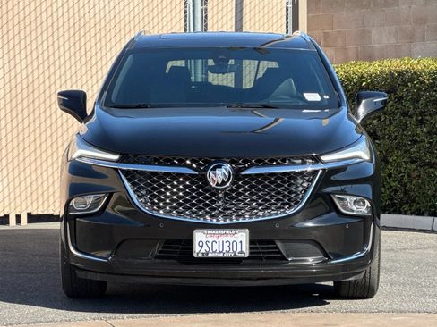 Certified 2024 Buick Enclave Avenir FWD image 9