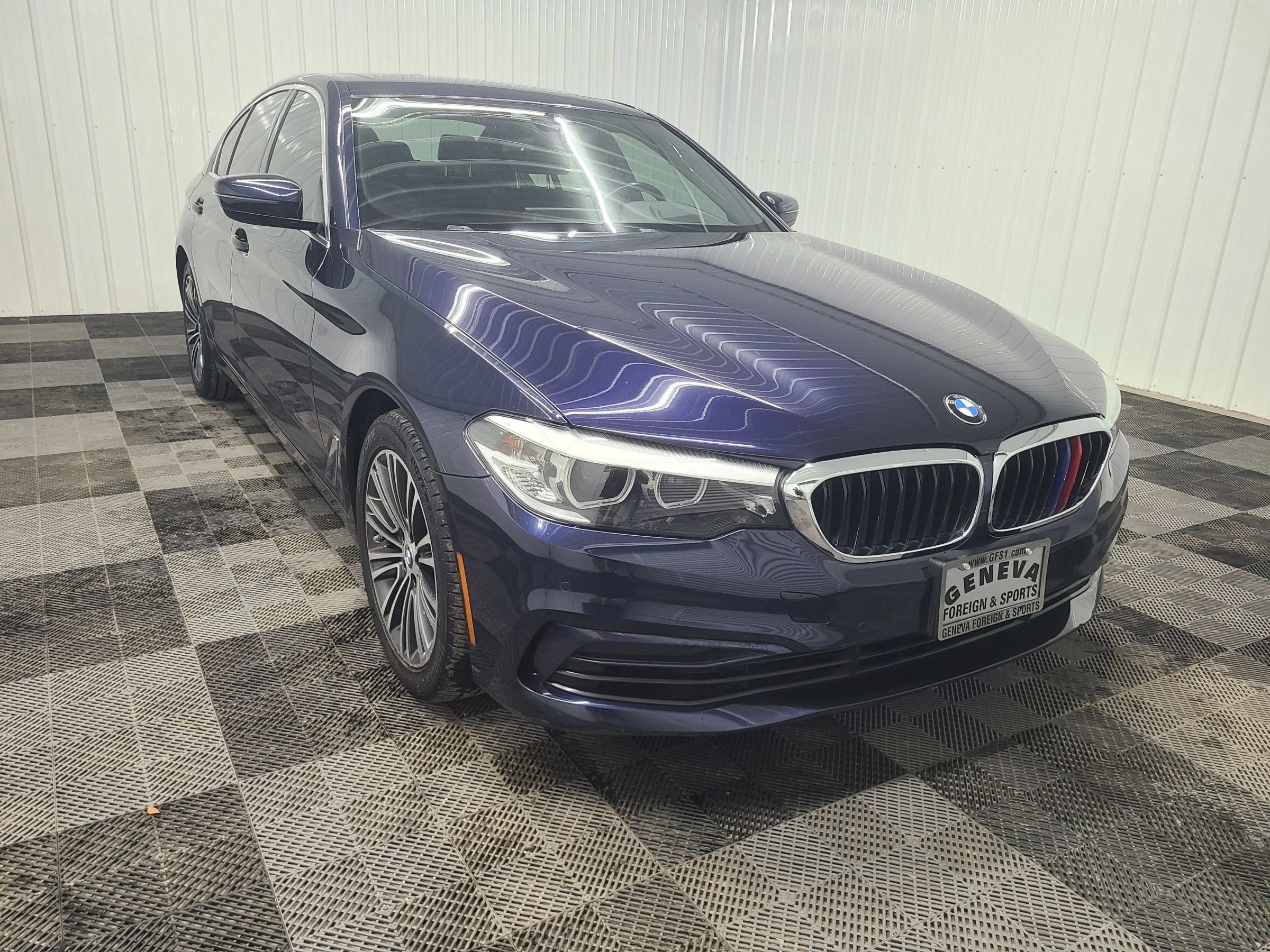 Used 2019 BMW 540i xDrive w/ Convenience Package AWD/4WD image 5