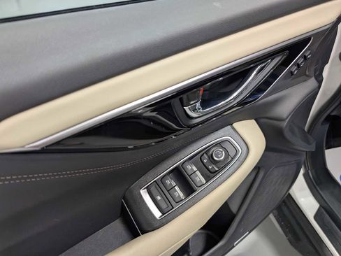 Used 2025 Subaru Outback Limited XT image 38