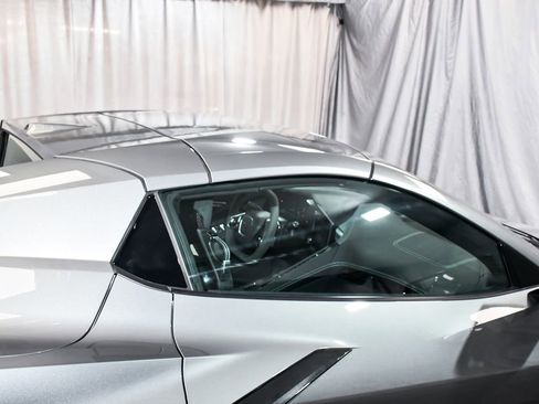Used 2024 Chevrolet Corvette Stingray Preferred Conv w/ Z51 Performance Package RWD image 92