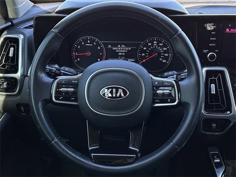 Used 2021 Kia Sorento SX image 13