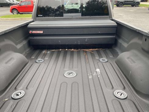 Used 2021 RAM 3500 Laramie AWD/4WD image 11