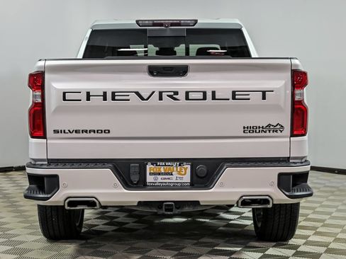 Used 2022 Chevrolet Silverado 1500 High Country w/ LPO, Dark Essentials Package AWD/4WD image 7