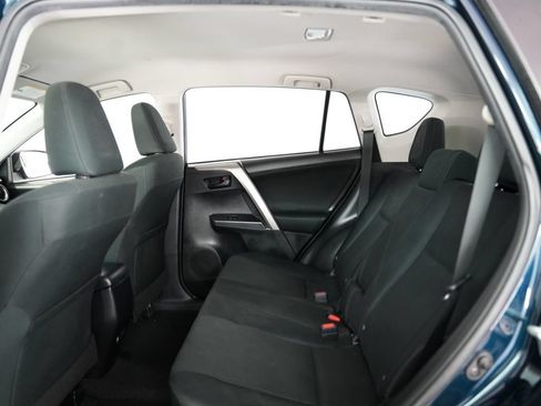 Used 2018 Toyota RAV4 LE w/ All Weather Liner Package AWD/4WD image 32