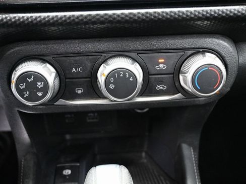 Used 2023 Nissan Kicks SV image 25