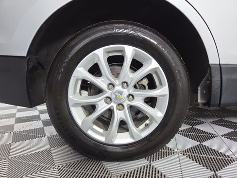 Used 2018 Chevrolet Equinox LT FWD image 10