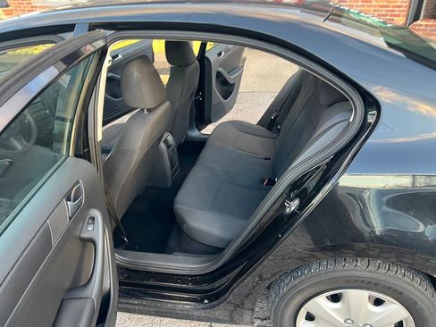 Used 2014 Volkswagen Jetta S image 13
