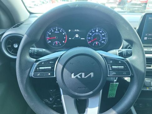 Used 2023 Kia Forte LXS w/ LXS Technology Package FWD image 22