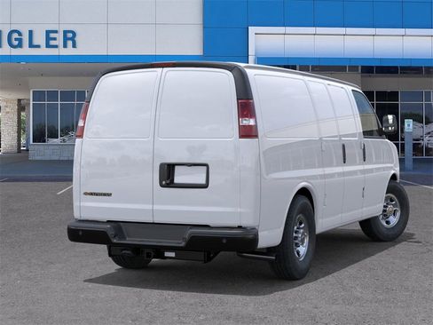 New 2025 Chevrolet Express 2500 Work Van w/ Driver Convenience Package image 4
