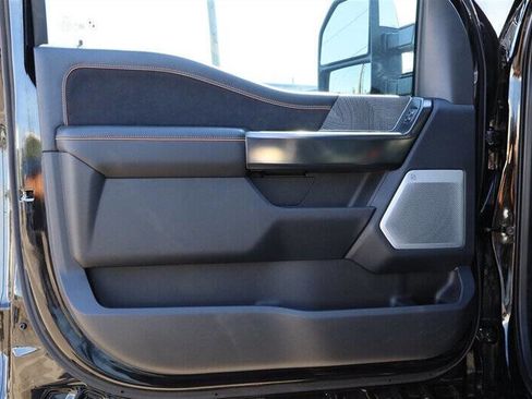 Used 2024 Ford F350 Platinum AWD/4WD image 17