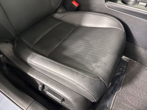 Used 2024 Honda Civic Touring image 28