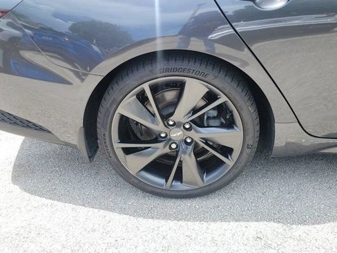 Certified 2023 Genesis G70 2.0T w/ Sport Prestige Package RWD image 5
