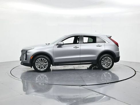Used 2024 Cadillac XT4 Premium Luxury FWD image 6