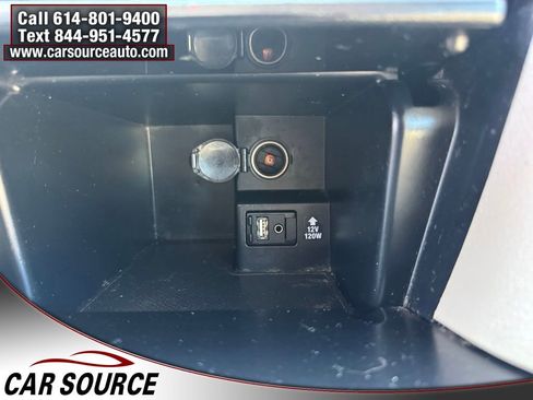 Used 2012 Toyota Camry LE image 23