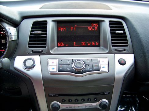 Used 2014 Nissan Murano S image 22