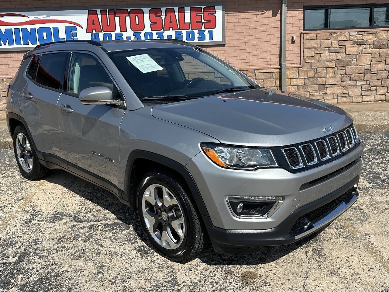 Used 2021 Jeep Compass Limited FWD image 1