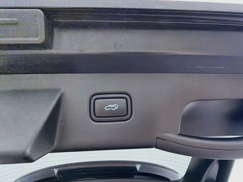 Used 2025 Hyundai Tucson SEL FWD image 29