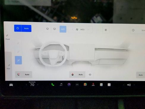 Used 2024 Tesla Model X image 23