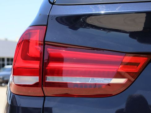 Used 2018 BMW X5 xDrive50i image 12
