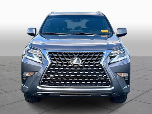 Used 2023 Lexus GX 460 Premium image 3