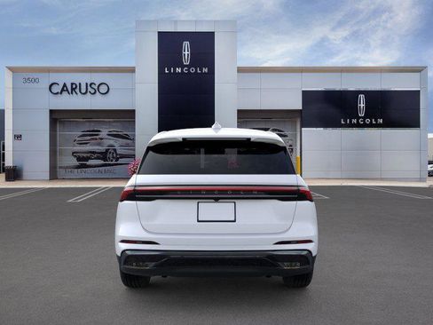 New 2026 Lincoln Nautilus Premier w/ Equipment Group 102A image 5