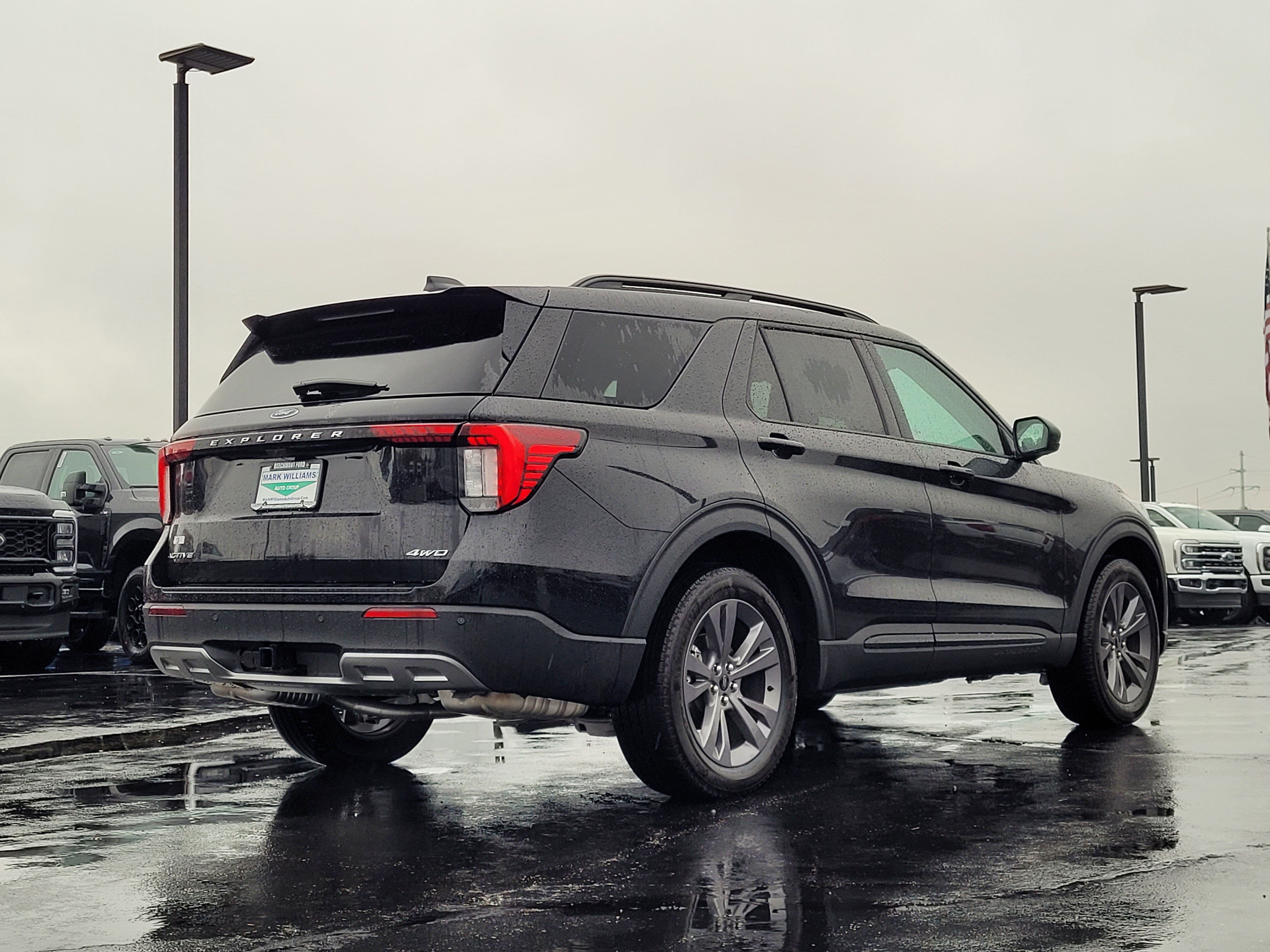 New 2026 Ford Explorer Active w/ Active Comfort Package AWD/4WD image 6