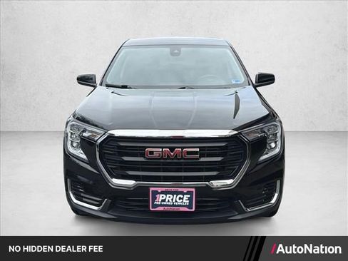 Used 2024 GMC Terrain SLE AWD/4WD image 1