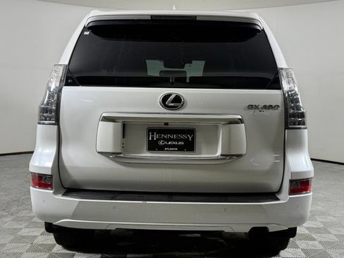 Used 2023 Lexus GX 460 Premium w/ Premium Package AWD/4WD image 8