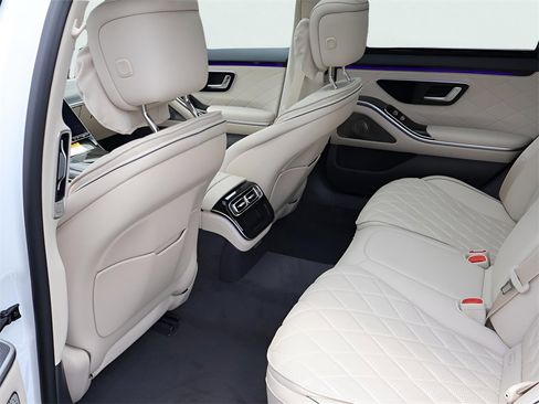New 2025 Mercedes-Benz S 580 4MATIC Sedan image 39
