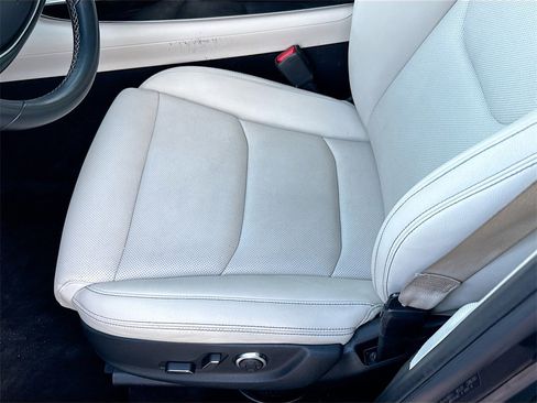 Used 2023 Genesis GV70 2.5T image 21