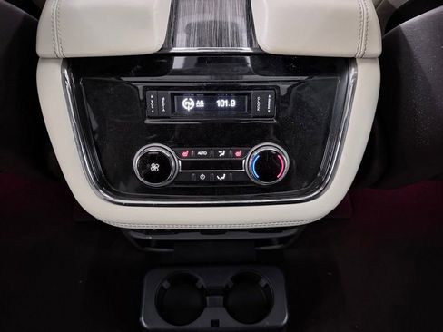 Used 2020 Lincoln Navigator Black Label w/ Cargo Convenience Package AWD/4WD image 38