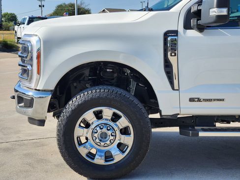 Used 2023 Ford F250 Lariat w/ Tow Technology Package AWD/4WD image 13