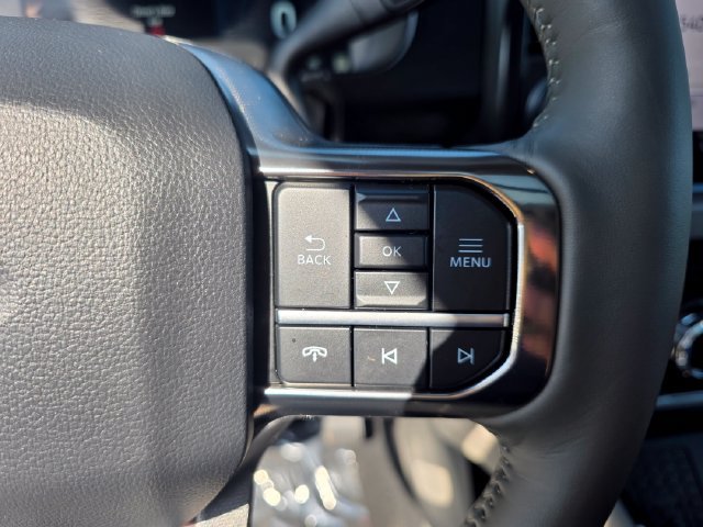 New 2027 Ford F250 Platinum w/ Platinum Plus Package AWD/4WD image 29