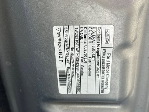 Used 2022 Ford Expedition XLT image 21