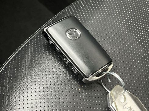 Certified 2023 MAZDA CX-9 Touring AWD/4WD image 33