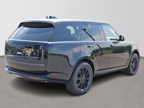 New 2026 Land Rover Range Rover SE AWD/4WD image 3