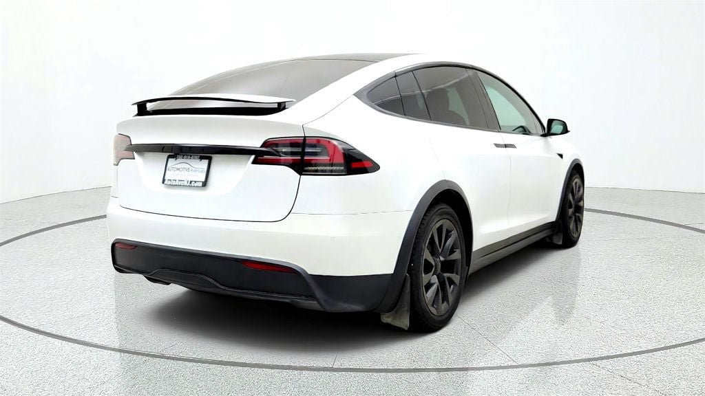 Used 2022 Tesla Model X AWD/4WD image 5